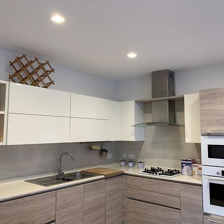 Marble Arch Apt - St Julians Apartman San Ġiljan Kültér fotó