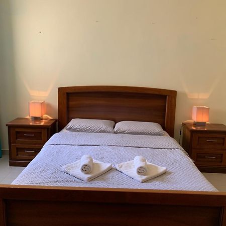 Marble Arch Apt - St Julians Apartman San Ġiljan Kültér fotó